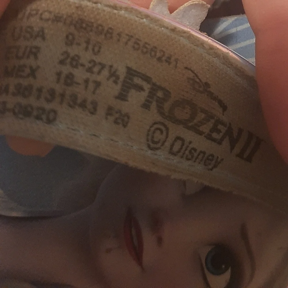Disney Frozen 2 Shimmer Beach Flip Flop Sandal Girl Thong Size 9-10